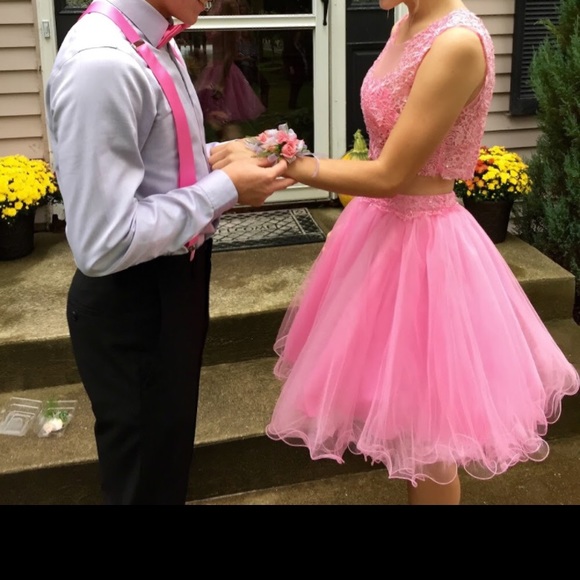 Homecoming/ Party dress - Picture 2 of 3